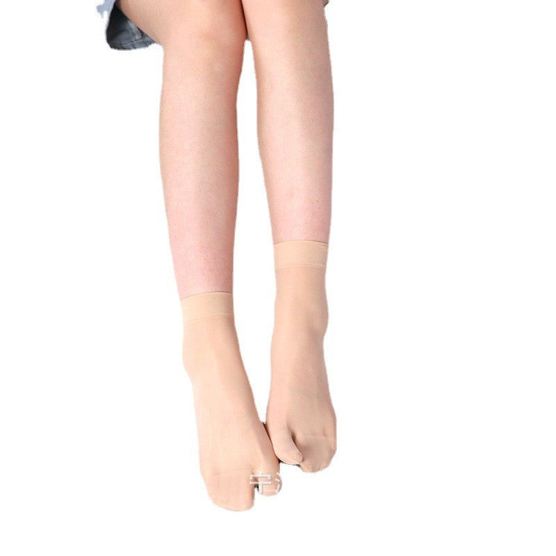 Lumea Two-Toe Flip-Flop Socks