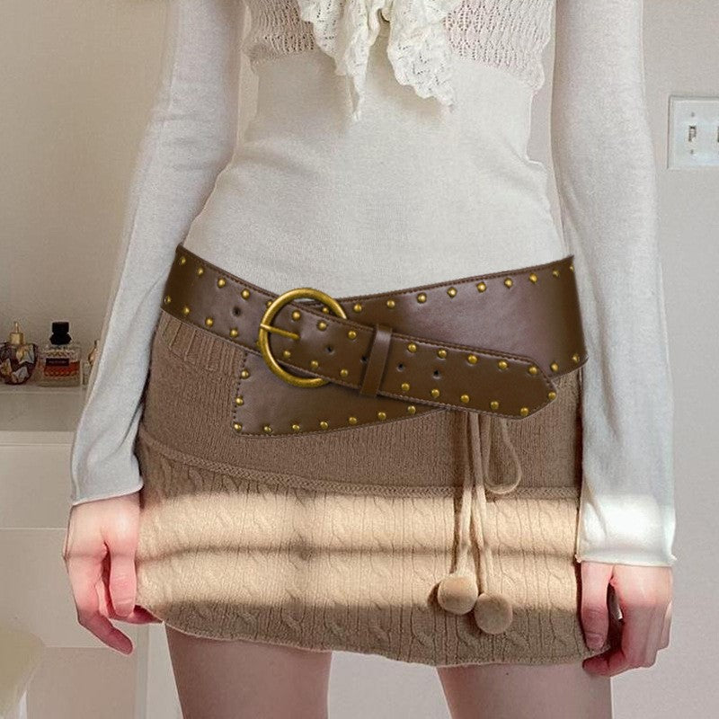 Rivora Retro Rivet Belt