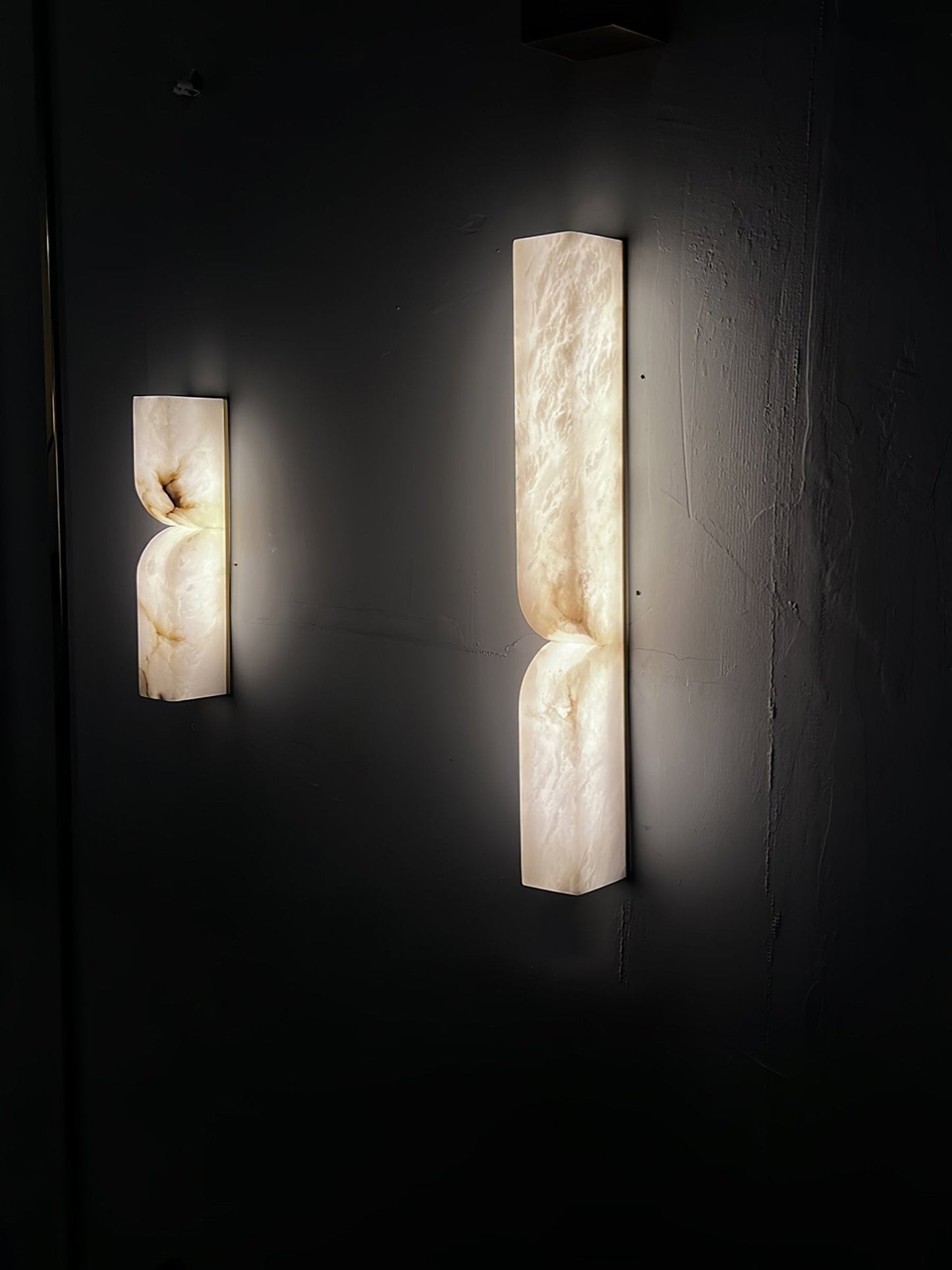 Alabaster Essence Vertical Wall Sconce