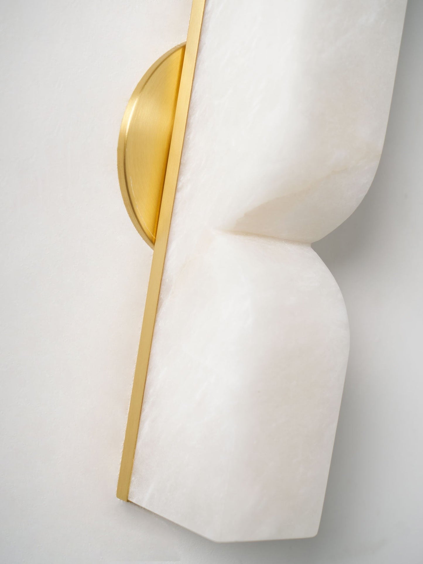 Alabaster Essence Vertical Wall Sconce