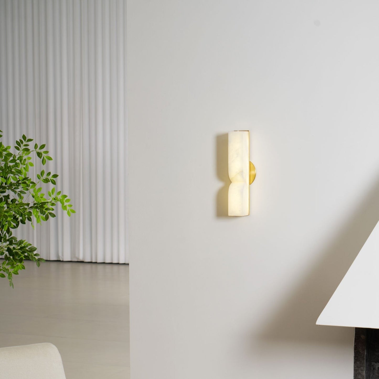 Alabaster Essence Vertical Wall Sconce