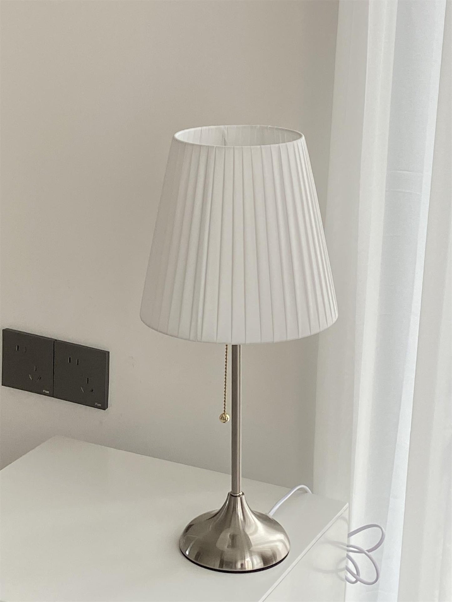 Arstid Classic Column Table Lamp