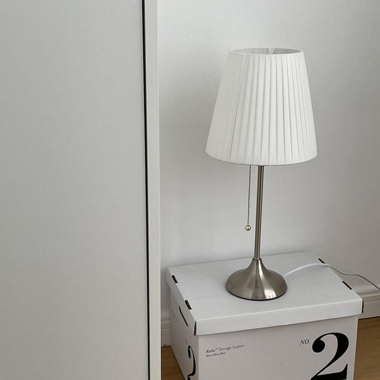 Arstid Classic Column Table Lamp