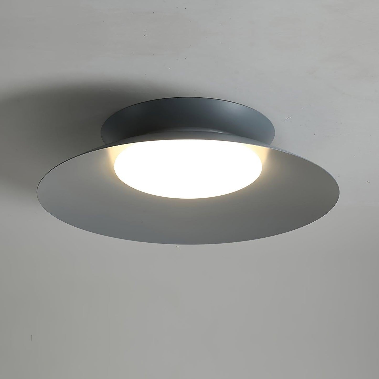 Cetra Minimal Disc Ceiling Light