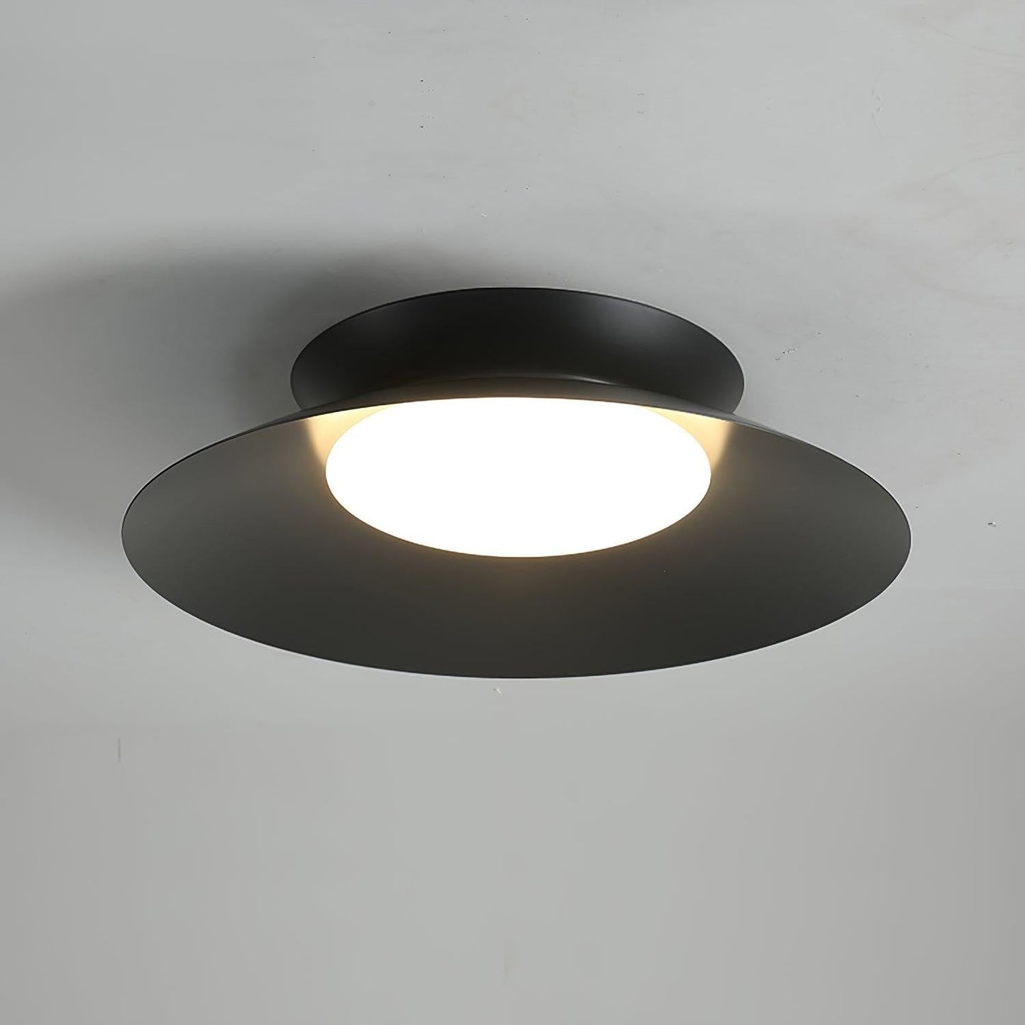 Cetra Minimal Disc Ceiling Light