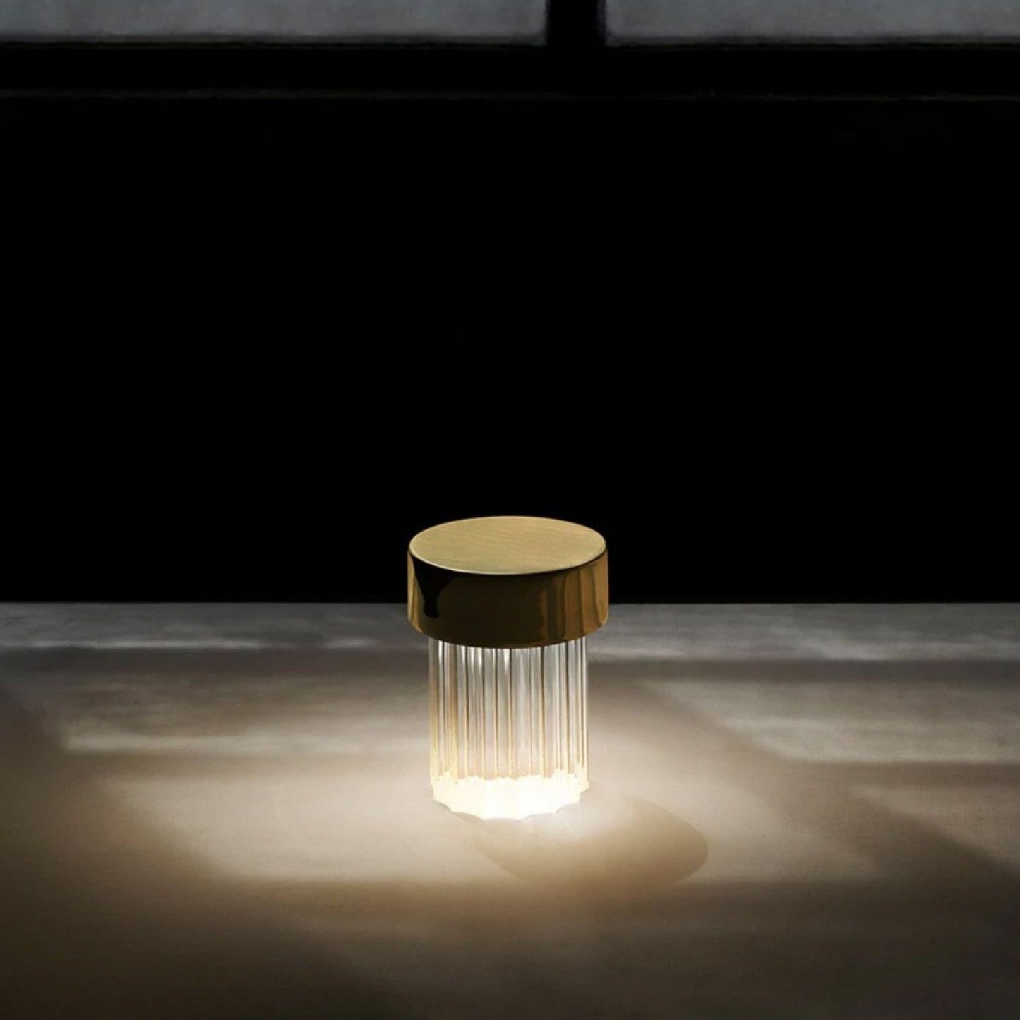 Column Glow Portable Glass Table Lamp