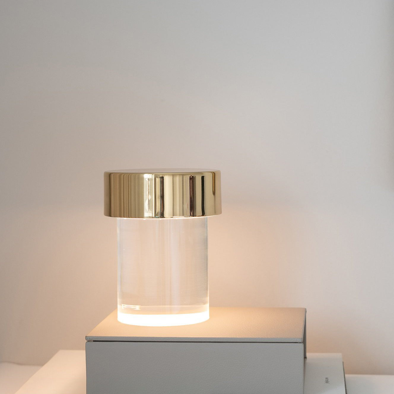 Column Glow Portable Glass Table Lamp
