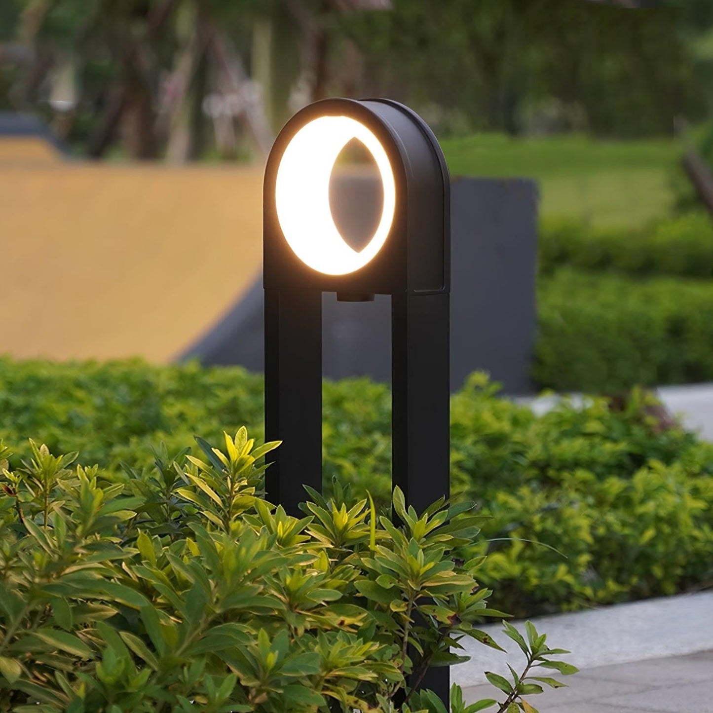 Molde Modern Garden Bollard Light