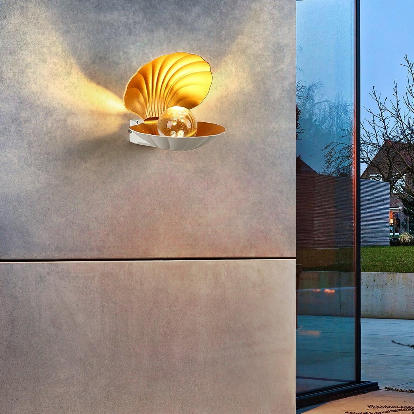Pearl Shell Sculpted Wall Light
