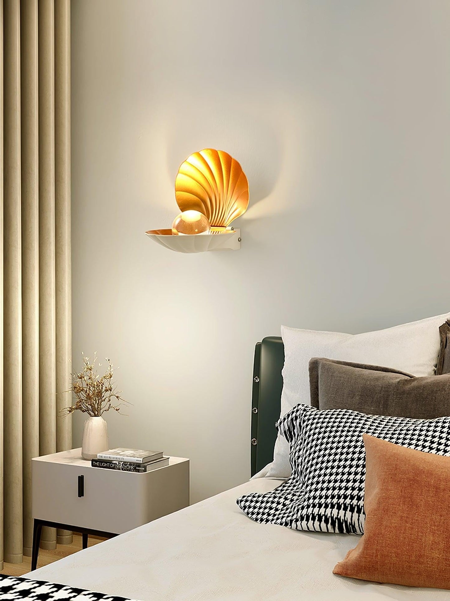 Pearl Shell Sculpted Wall Light