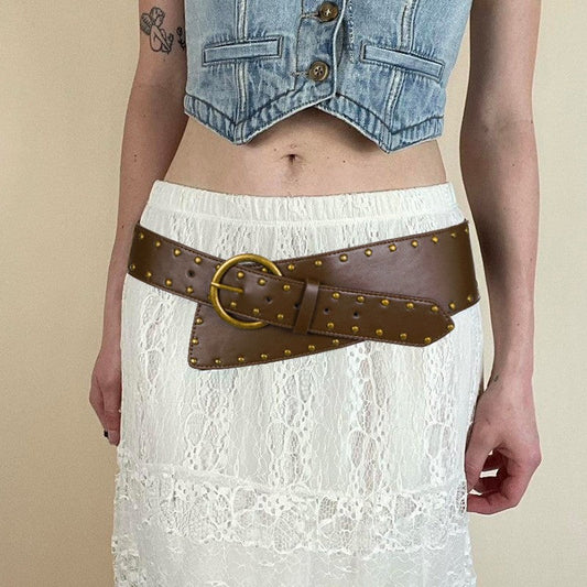 Rivora Retro Rivet Belt